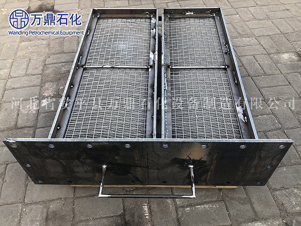 江西某環(huán)?？萍加邢薰静少徫宜綝N2400-500MM鑲嵌式絲網(wǎng)除沫器